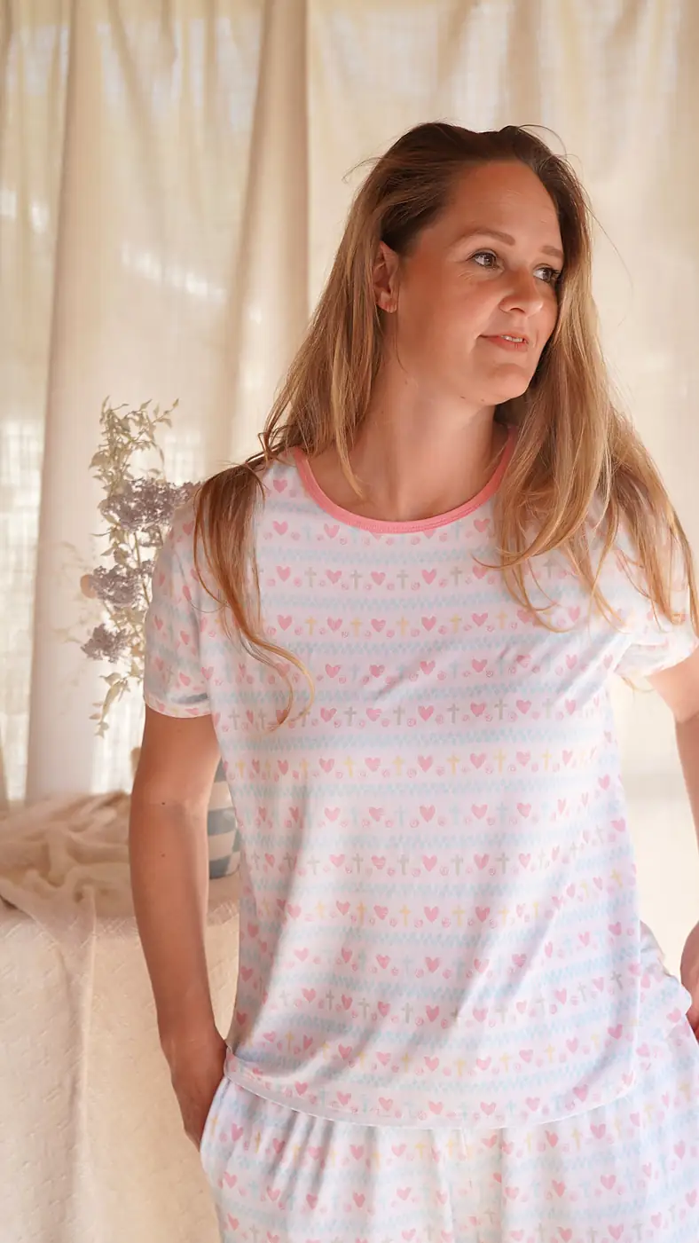Faithful Hearts T-Shirt & Long Trousers Set · Bamboo, photo 3 of 3